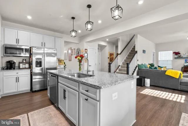 $752,000 | 15542 Twin River Circle, Bowie, MD 20716