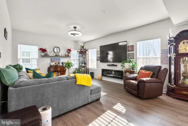 $752,000 | 15542 Twin River Circle, Bowie, MD 20716