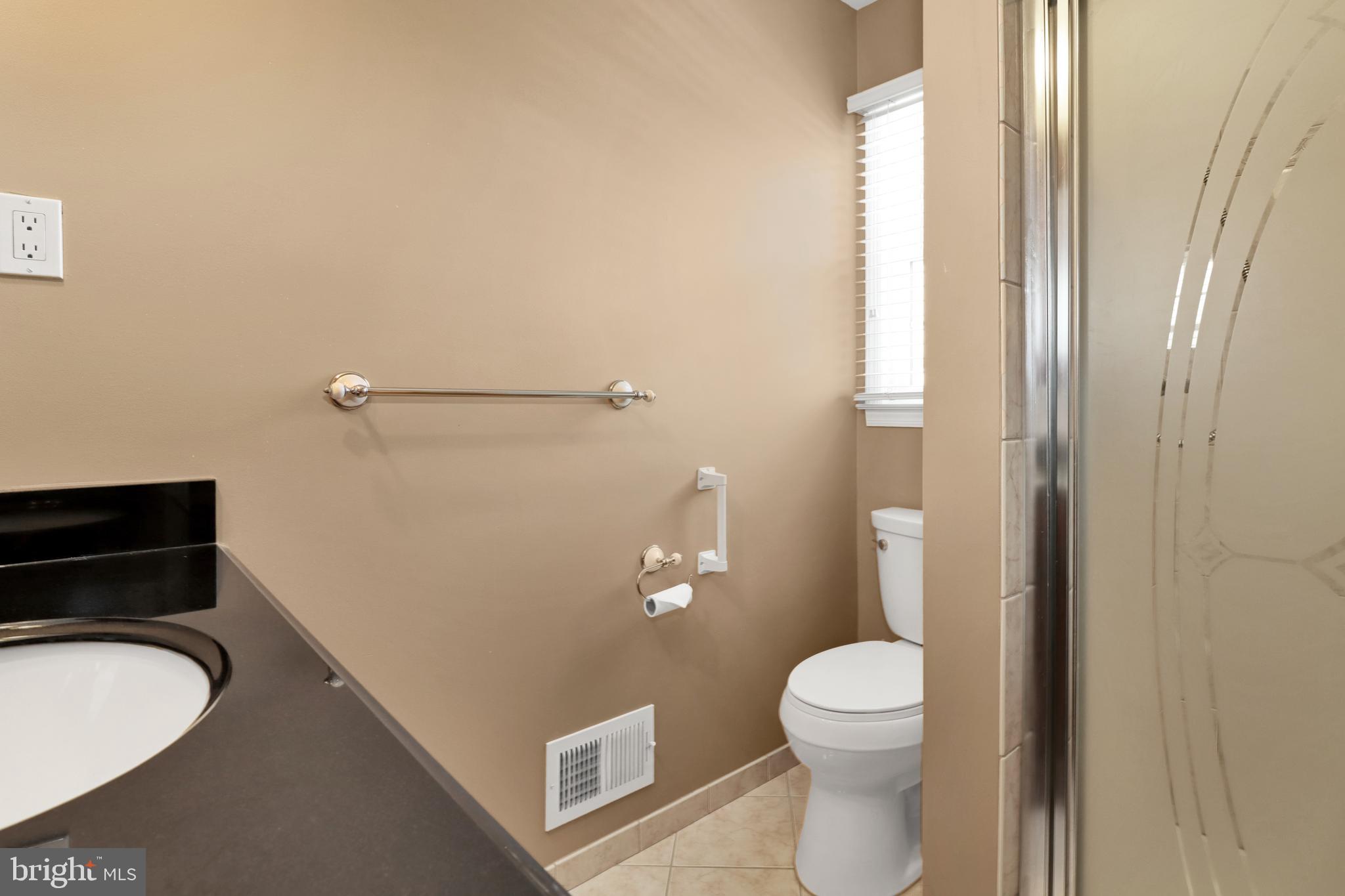 112 Albemarle Road Hamilton, NJ 08690 - Photo 27 of 36