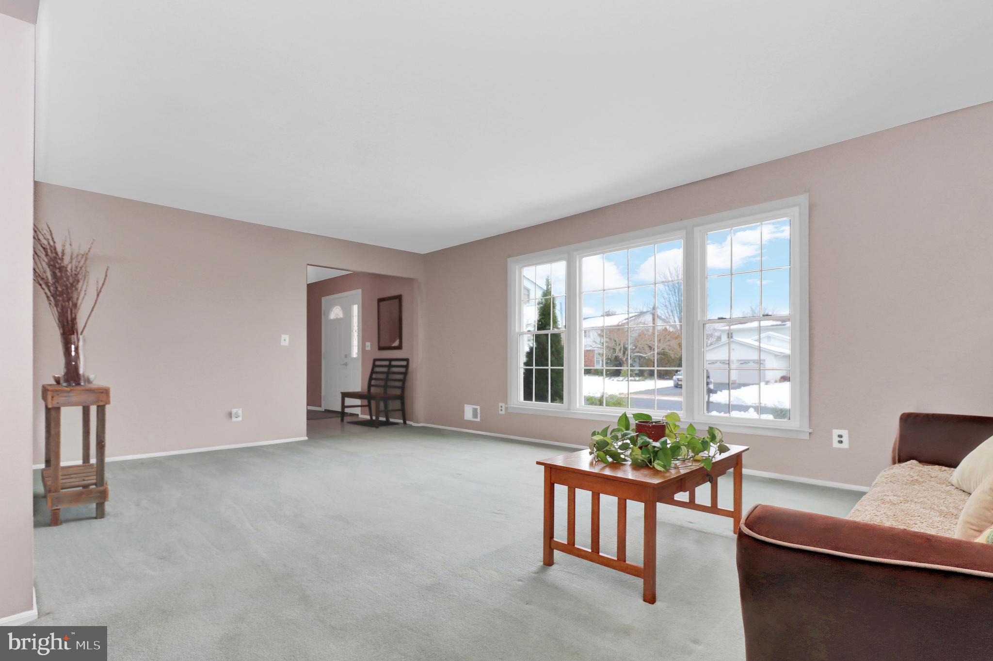 112 Albemarle Road Hamilton, NJ 08690 - Photo 6 of 36