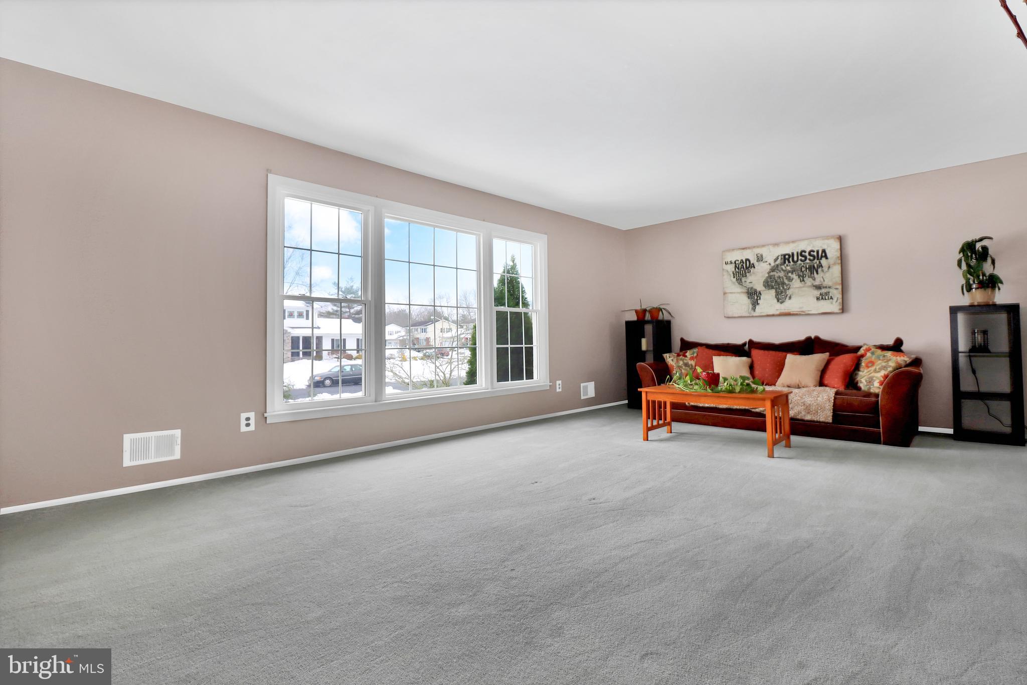 112 Albemarle Road Hamilton, NJ 08690 - Photo 7 of 36
