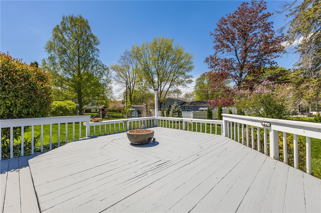 12 Van Buren Road Pittsford, NY 14534 - Photo 37 of 40