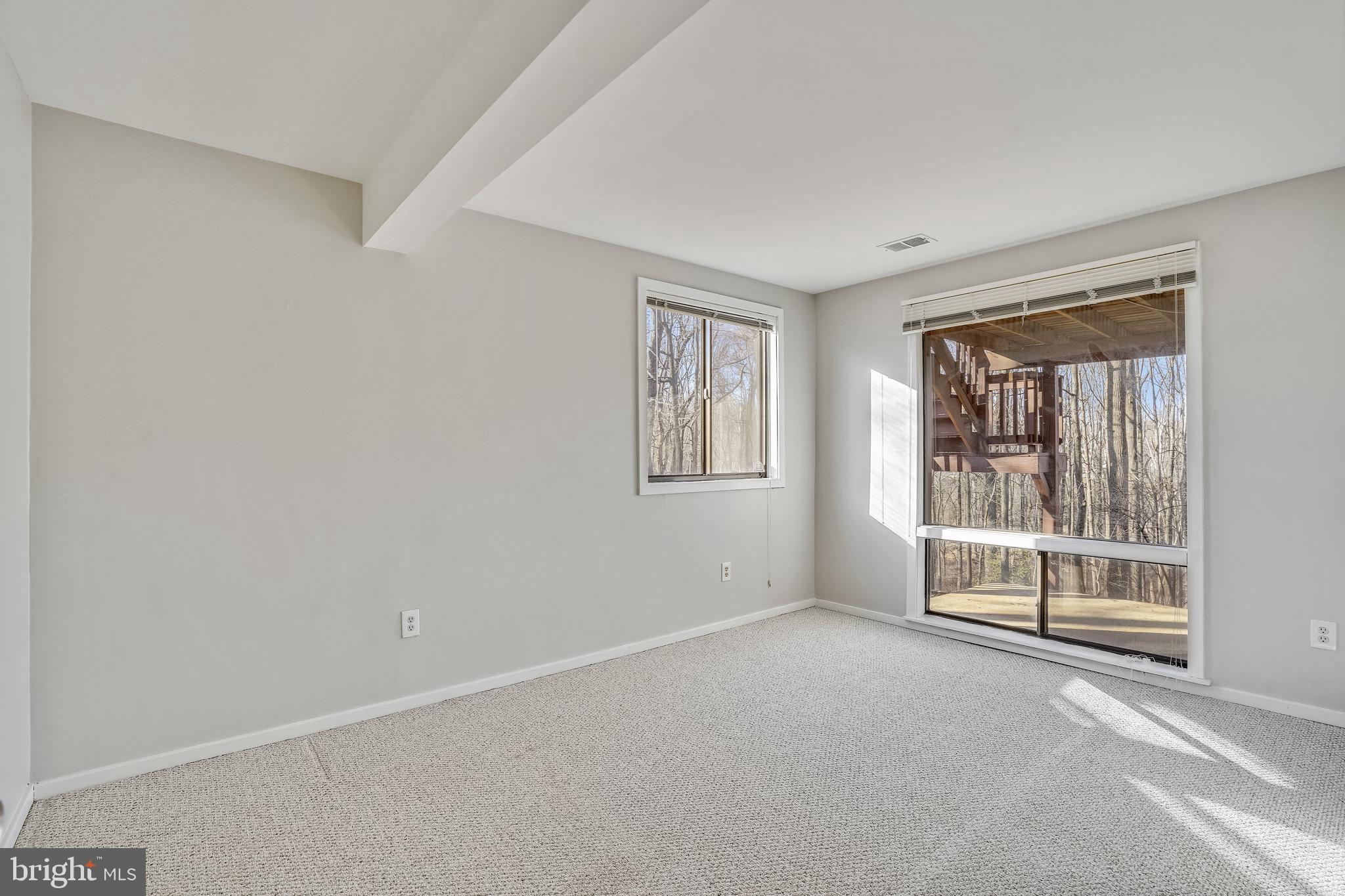 1052 Bellview Road McLean, VA 22102 - Photo 29 of 36 an empty room with windows
