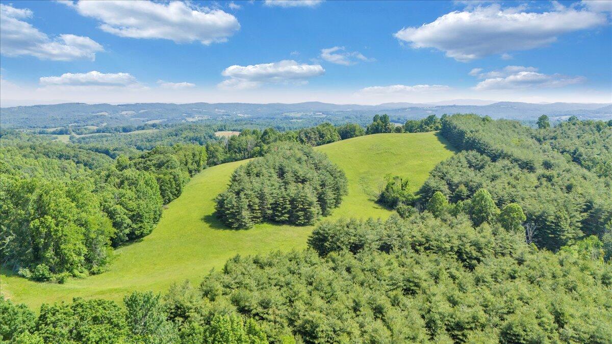 563 Dusty Rock Road Northwest Riner, VA 24149 - Photo 14 of 27 13-DJI_20250603105307_0231_D