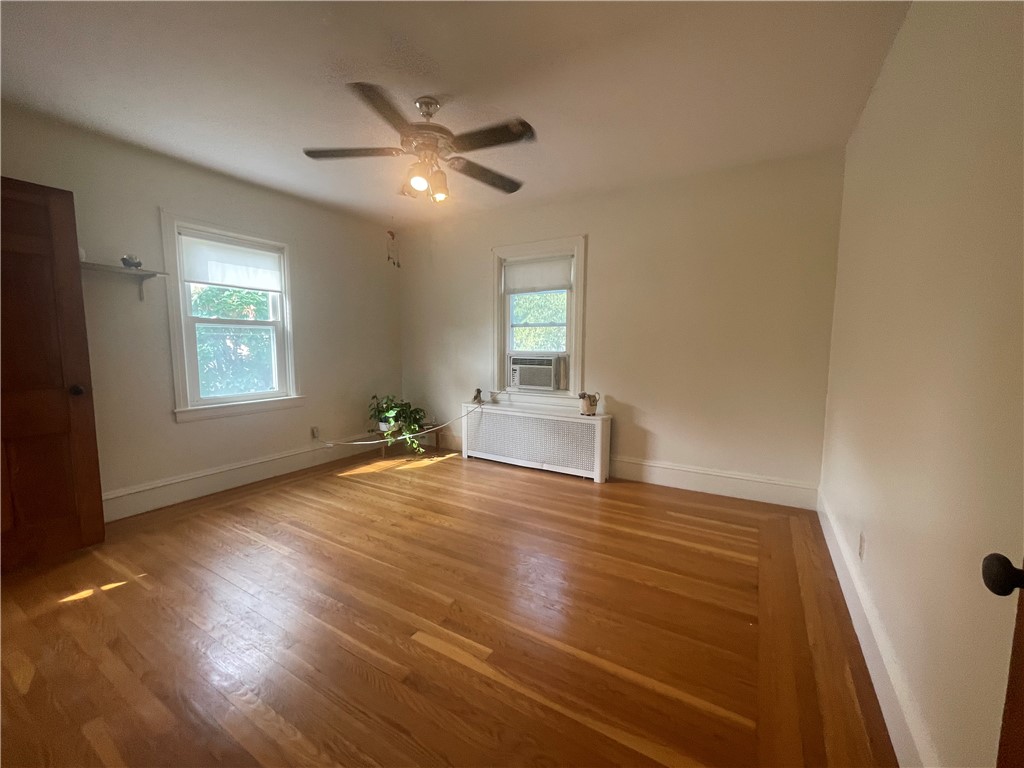 47 Metropolitan Road Providence, RI 02908 - Photo 10 of 26 Gallery Image 10