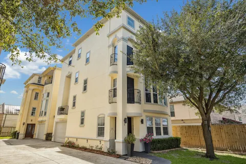 $549,000 | 5717 Val Verde Street, Unit C, Houston, TX 77057