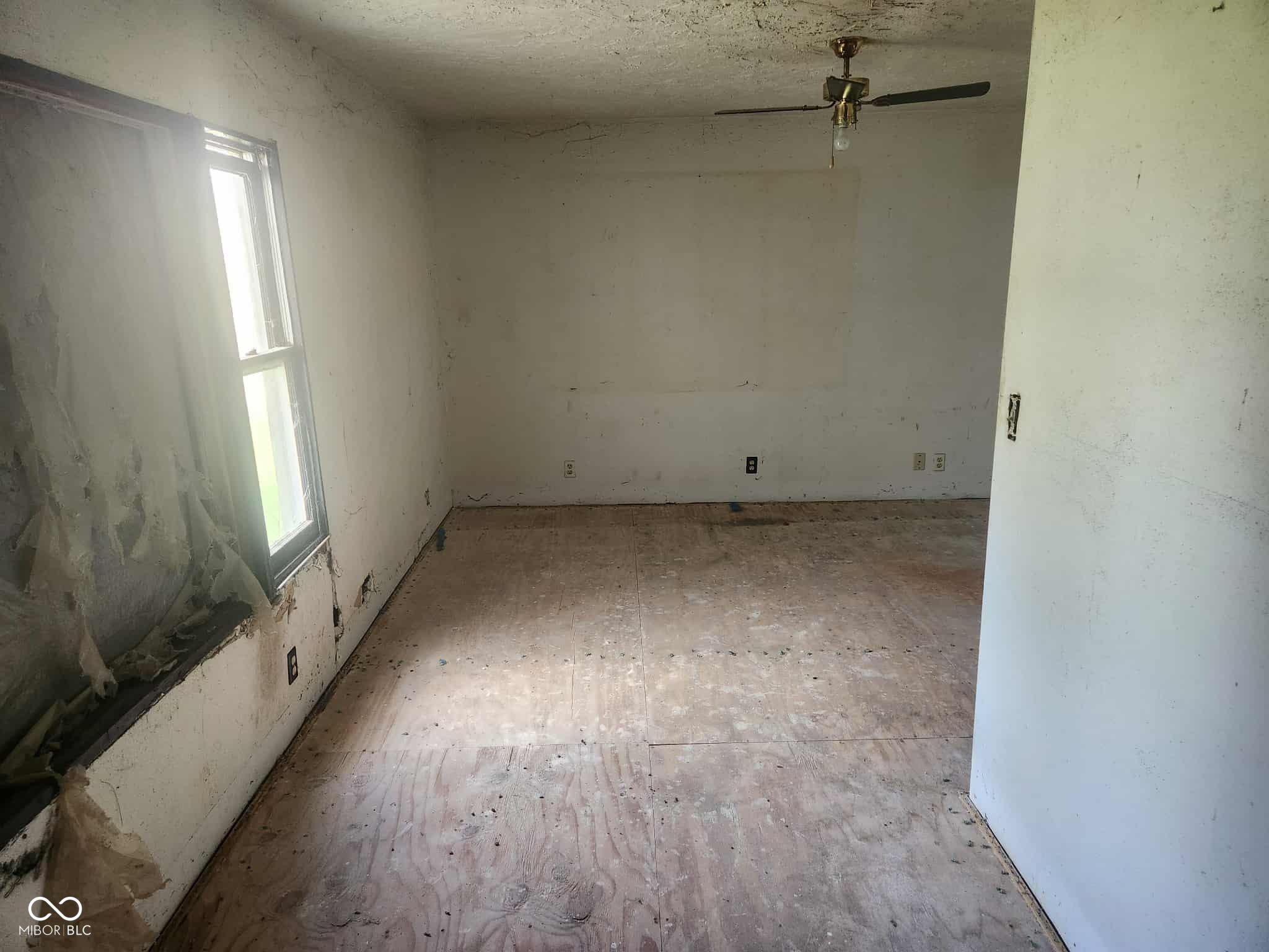363 East North Street Dunkirk, IN 47336 - Photo 13 of 20