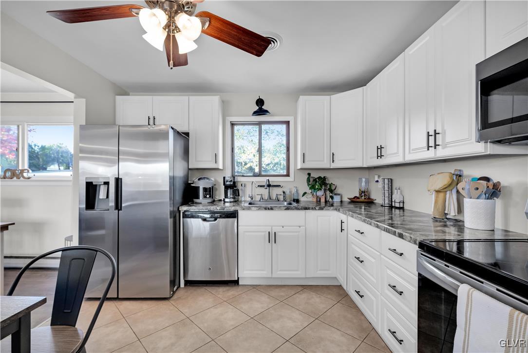 638 Williams Road Nazareth, PA 18064 - Photo 31 of 35 Kitchen