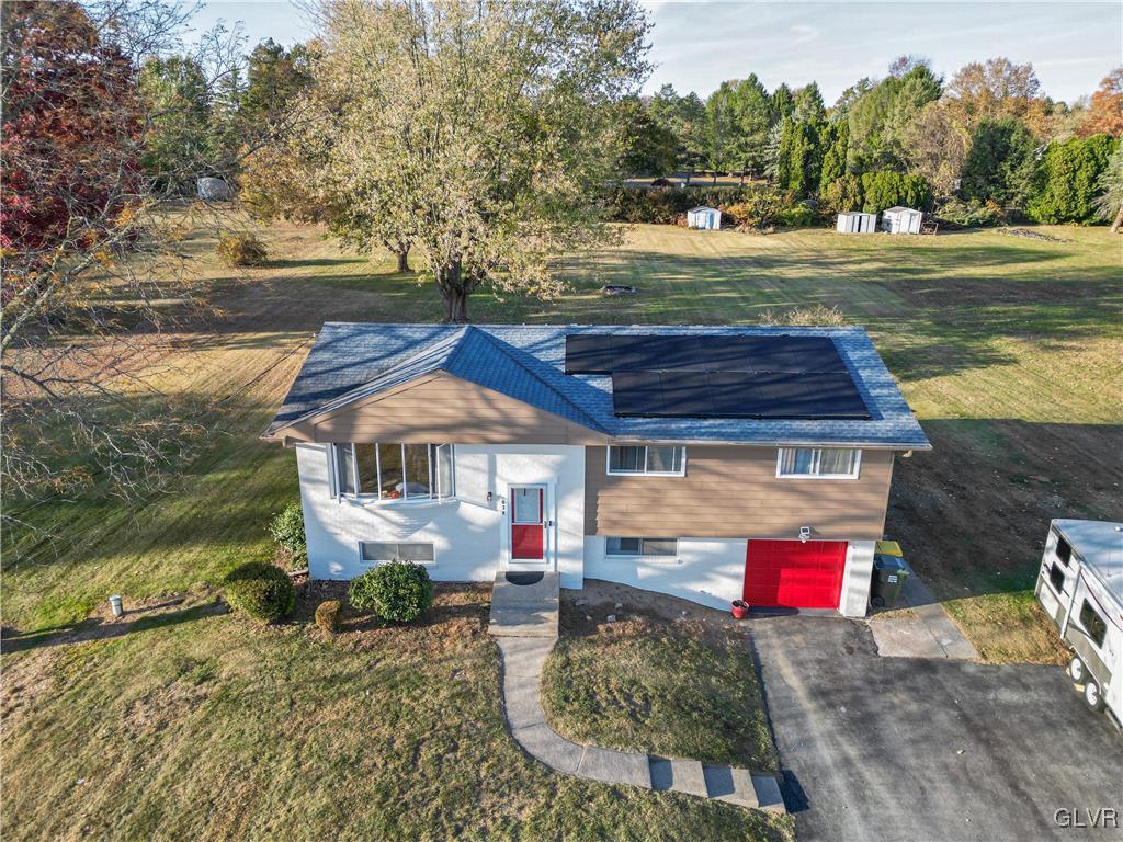 638 Williams Road Nazareth, PA 18064 - Photo 4 of 35