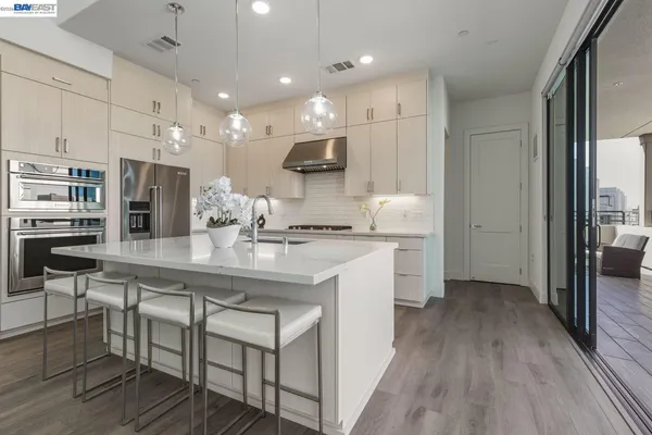 $1,595,000 | 1748 Kilowatt Way, Unit 402, Fremont, CA 94539