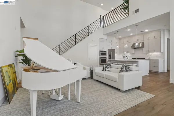 $1,595,000 | 1748 Kilowatt Way, Unit 402, Fremont, CA 94539