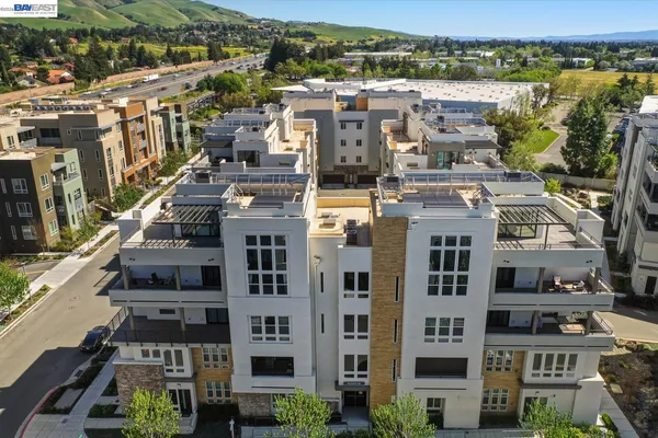 $1,595,000 | 1748 Kilowatt Way, Unit 402, Fremont, CA 94539