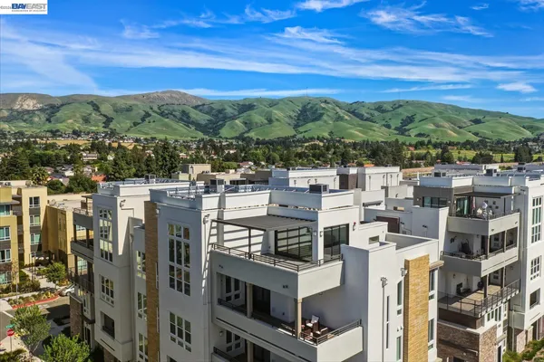 $1,595,000 | 1748 Kilowatt Way, Unit 402, Fremont, CA 94539
