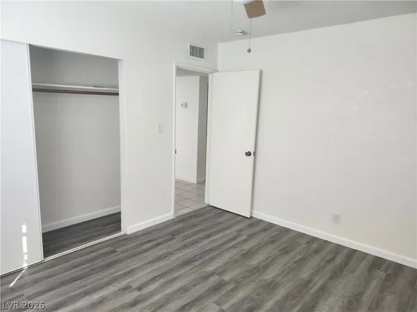 $1,800 | 2700 East Basswood Avenue, North Las Vegas, NV 89030