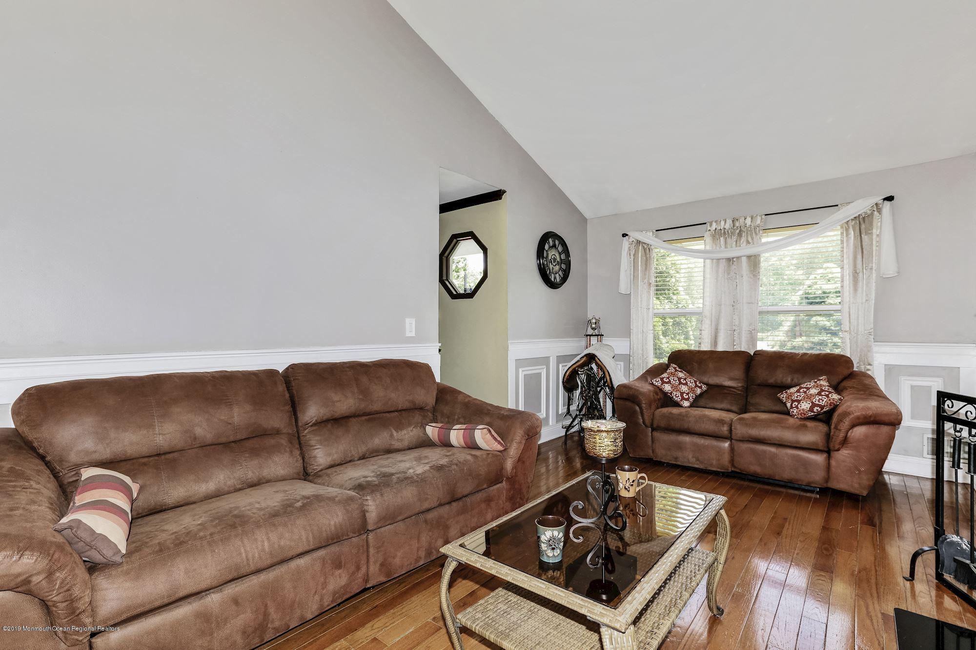272 White Road Jackson, NJ 08527 - Photo 6 of 48 017_272_WHITE_RD_263612_447533