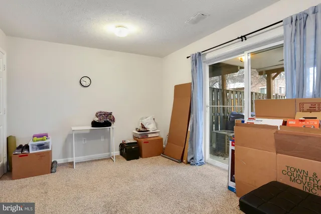 $2,550 | 8549 Towne Manor Court, Alexandria, VA 22309