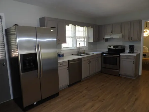 $2,250 | 917 9th Avenue South, North Myrtle Beach, SC 29582