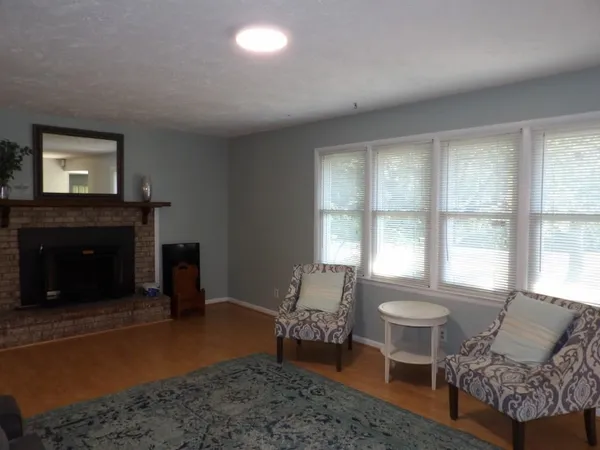 $2,250 | 917 9th Avenue South, North Myrtle Beach, SC 29582
