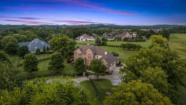 $2,090,000 | 5540 Hawks Landing Drive, Arrington, TN 37014