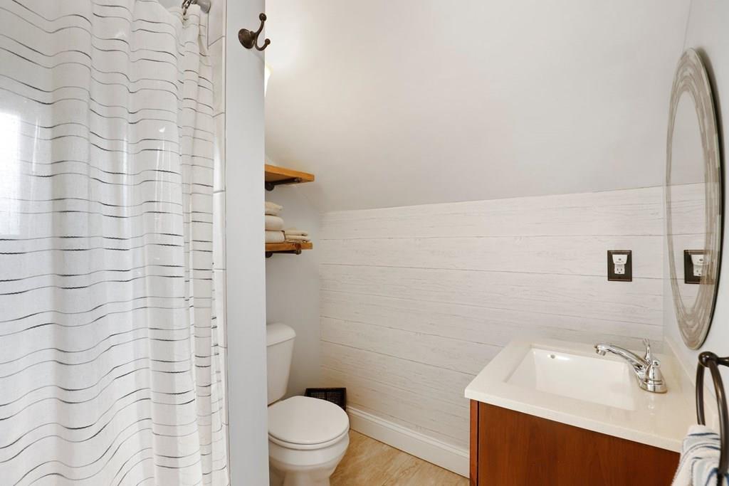 4 Crane Street Danvers, MA 01923 - Photo 24 of 36