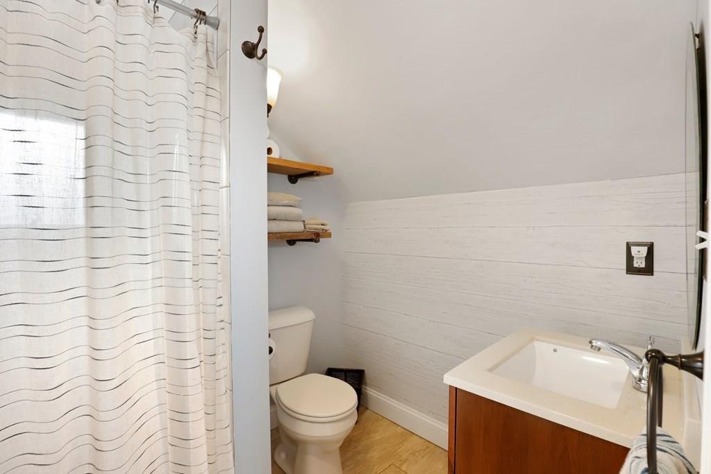 4 Crane Street Danvers, MA 01923 - Photo 25 of 36