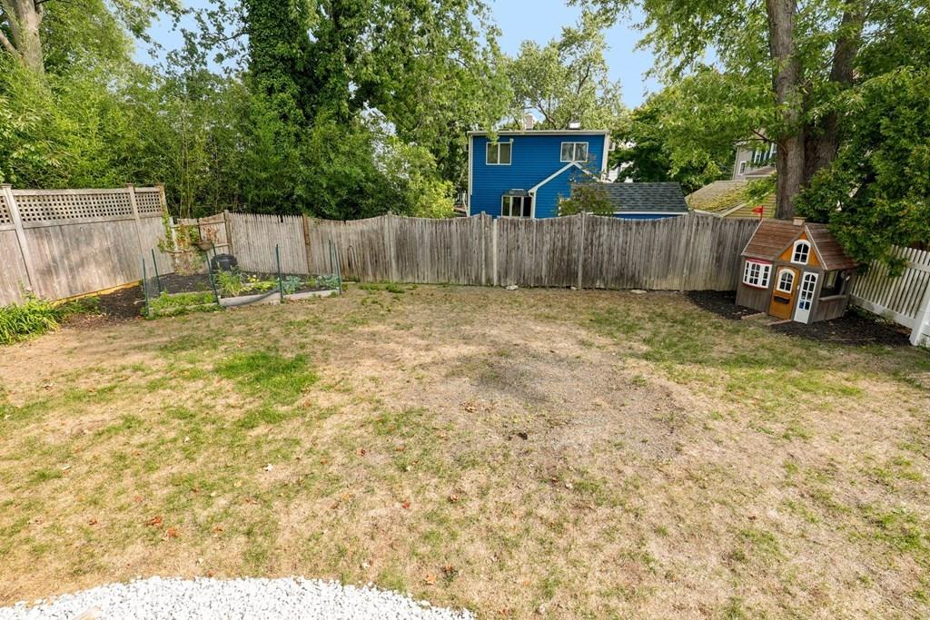 4 Crane Street Danvers, MA 01923 - Photo 32 of 36