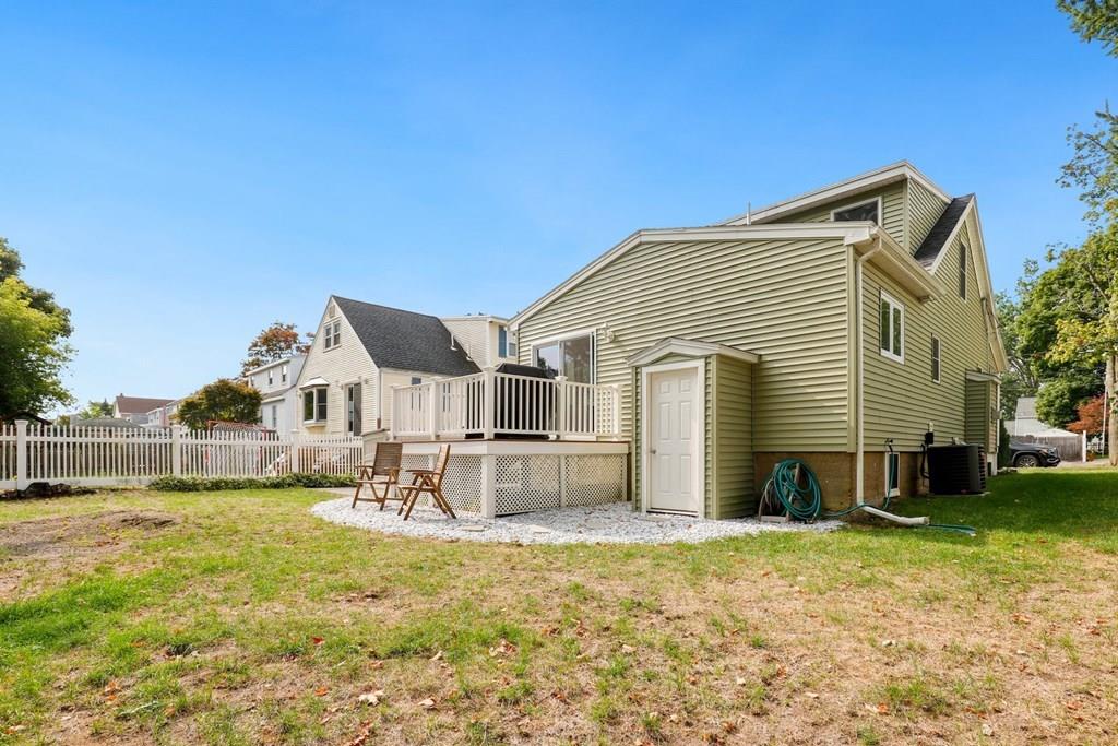 4 Crane Street Danvers, MA 01923 - Photo 33 of 36