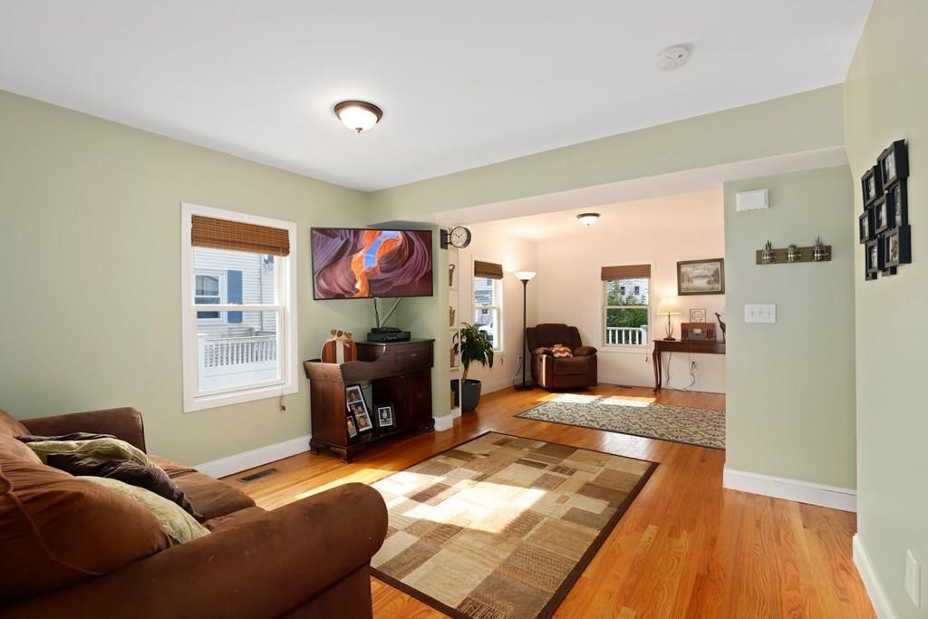 4 Crane Street Danvers, MA 01923 - Photo 5 of 36