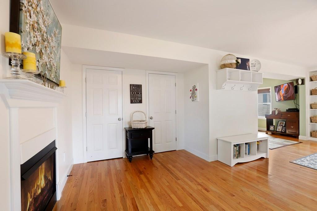 4 Crane Street Danvers, MA 01923 - Photo 8 of 36