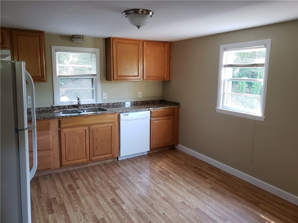 116 Rodman Street Woonsocket, RI 02895 - Photo 24 of 36
