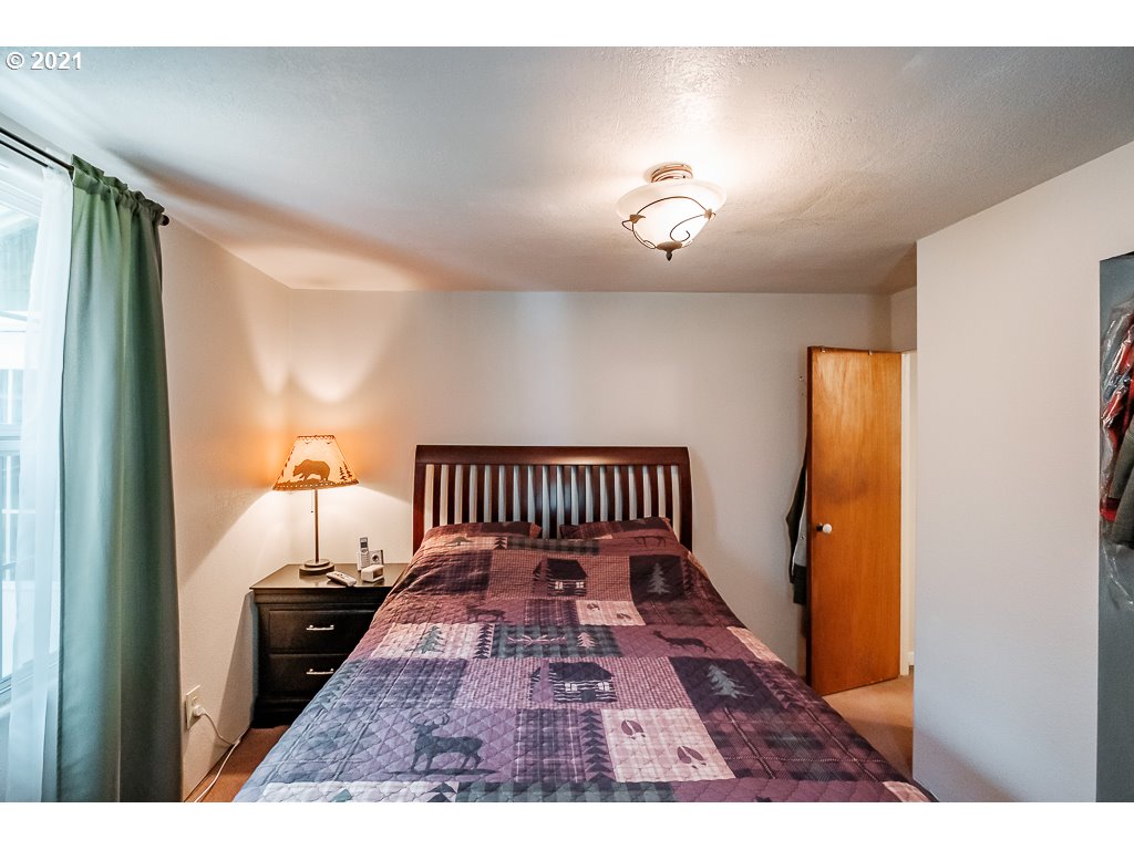 39800 Gilbert Creek Road Willamina, OR 97396 - Photo 21 of 30 Gallery Image 21