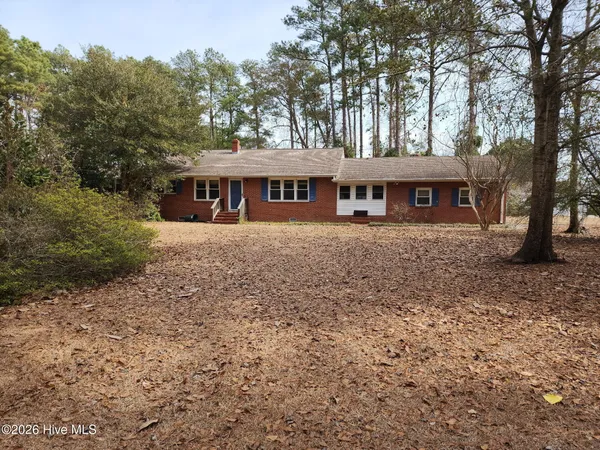 $370,000 | 2001 Watson Avenue, Newport, NC 28570