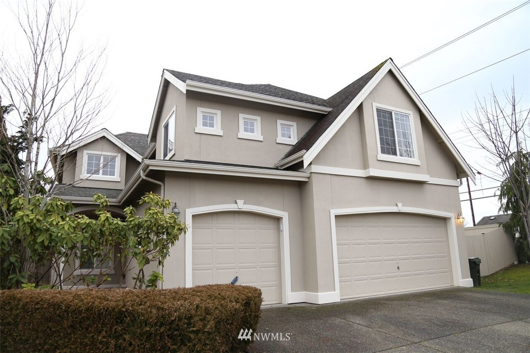 402 Lyons Avenue Northeast Renton, WA 98059 - Photo 1 of 24 Gallery Image 1