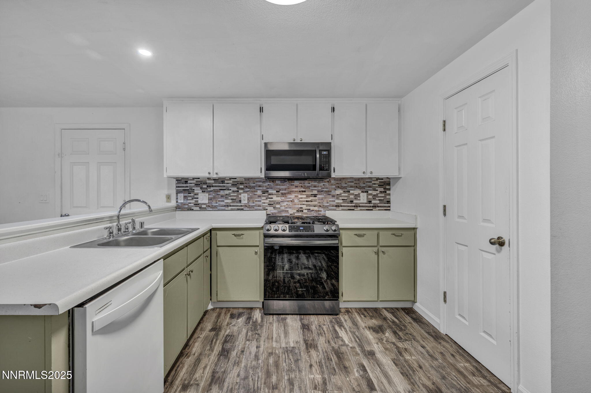 109 Empire Road Dayton, NV 89403 - Photo 6 of 31 MLS6