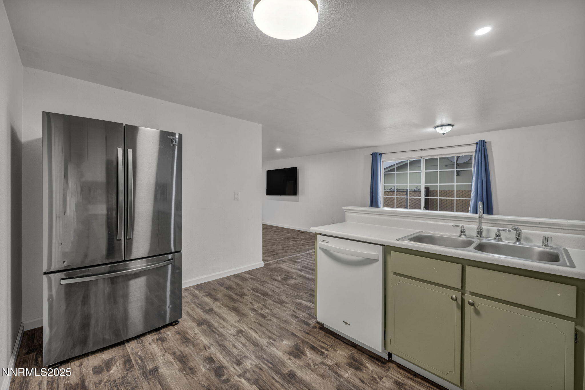 109 Empire Road Dayton, NV 89403 - Photo 8 of 31 MLS8