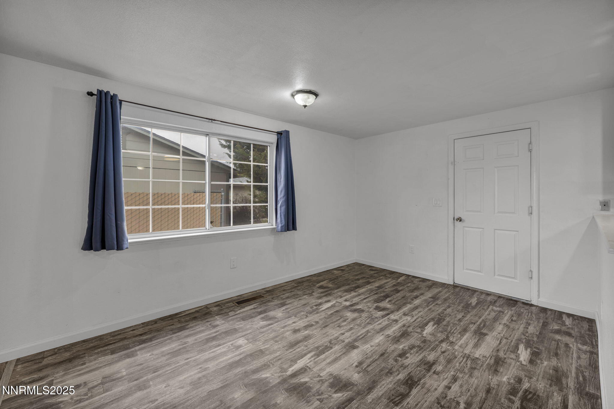 109 Empire Road Dayton, NV 89403 - Photo 10 of 31 MLS10