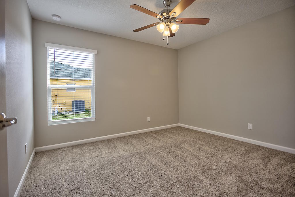 1475 Southwest Del Rio Boulevard Port St. Lucie, FL 34953 - Photo 12 of 20 IMG_0127