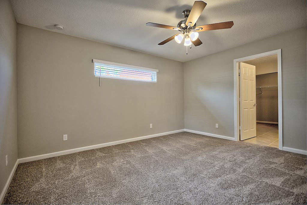 1475 Southwest Del Rio Boulevard Port St. Lucie, FL 34953 - Photo 15 of 20 IMG_0136