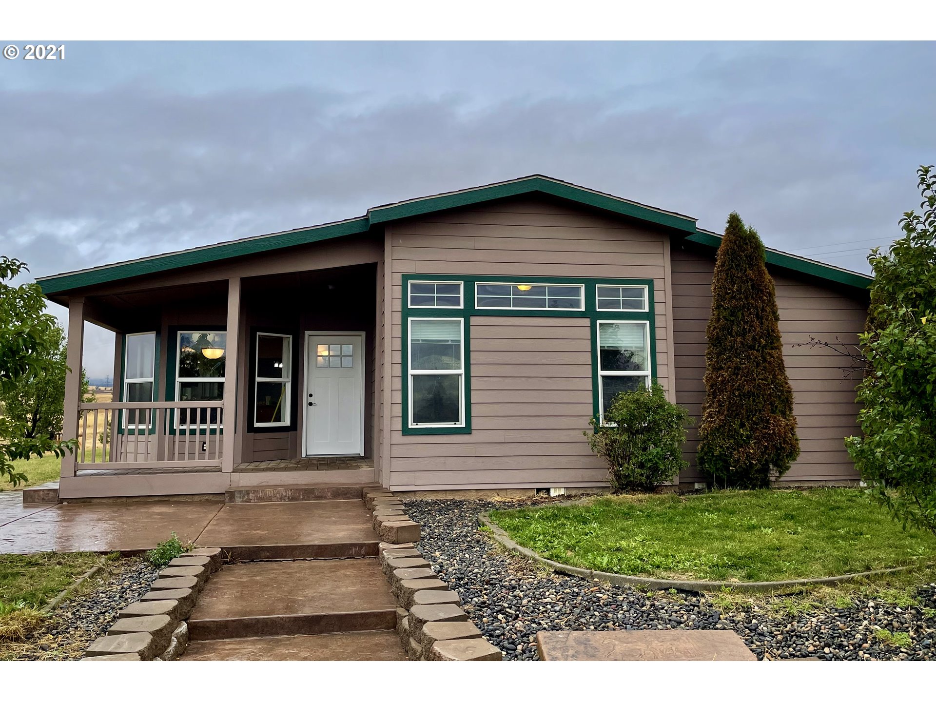 325 Fish Hatchery Road Goldendale, WA 98620 - Photo 1 of 24 Gallery Image 1