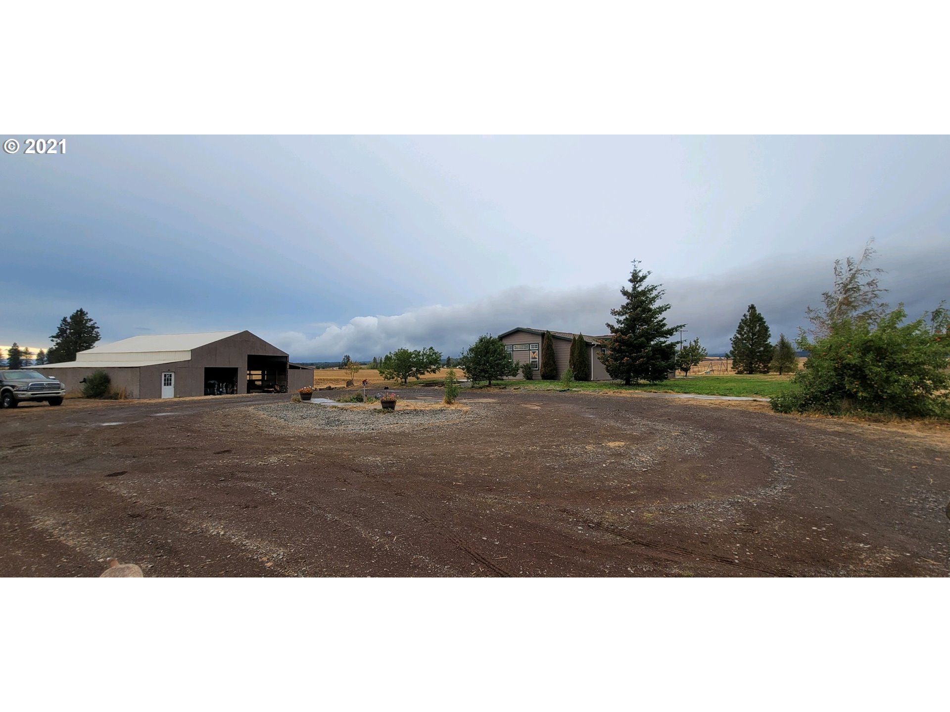 325 Fish Hatchery Road Goldendale, WA 98620 - Photo 2 of 24 Gallery Image 2