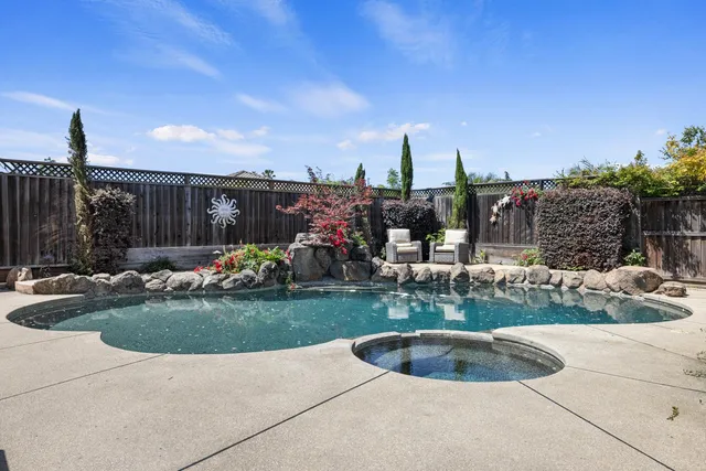 $1,399,950 | 2410 Brittany Court, Lodi, CA 95242