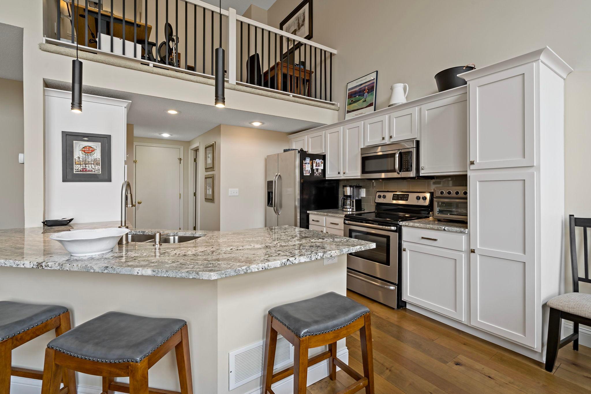 15585 Cherry Path Rosemount, MN 55068 - Photo 14 of 45