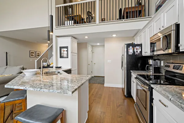 $369,900 | 15585 Cherry Path, Rosemount, MN 55068