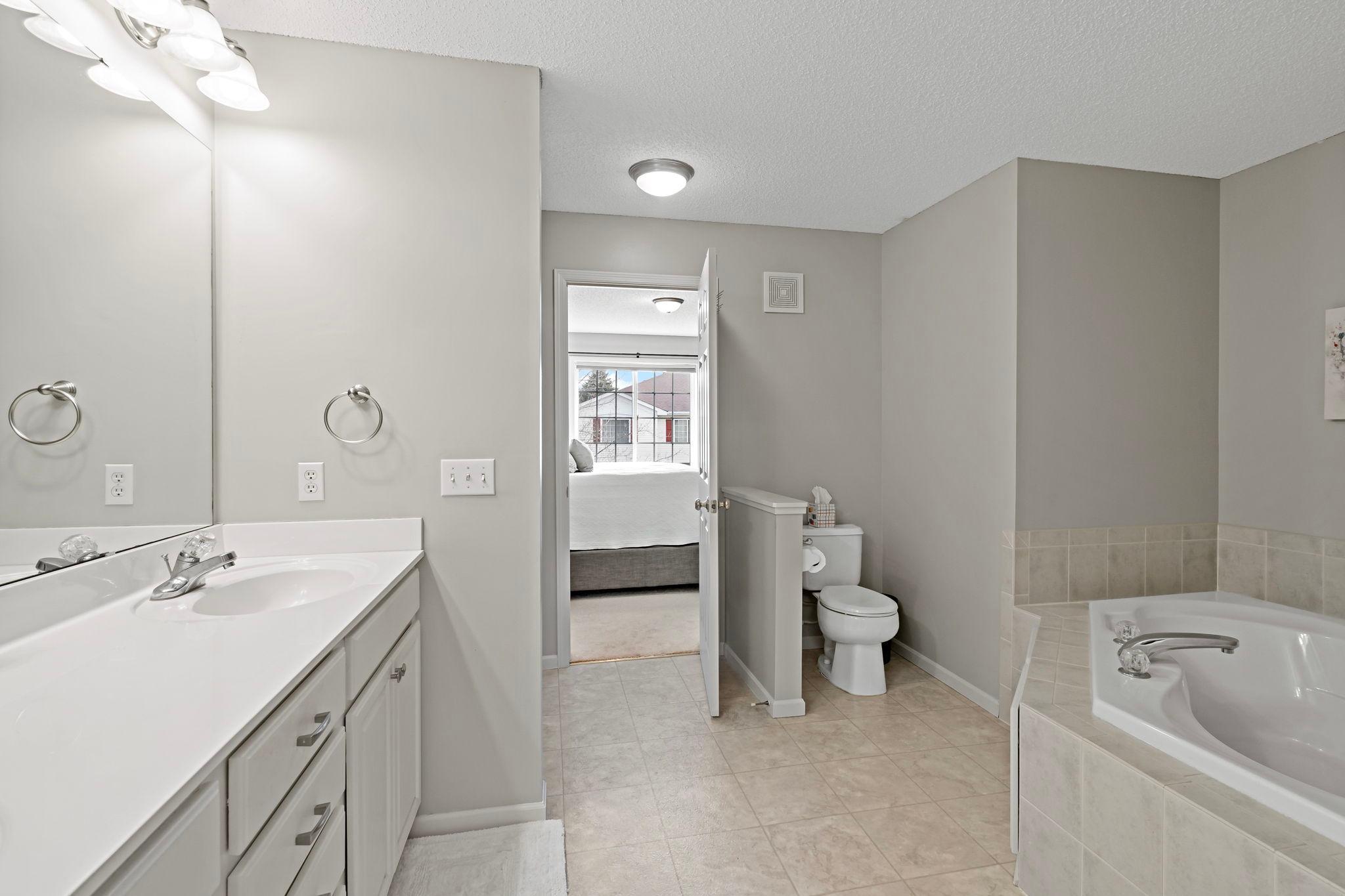 15585 Cherry Path Rosemount, MN 55068 - Photo 27 of 45