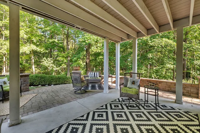 $769,900 | 719 Stonebridge Road, Frankfort, IL 60423