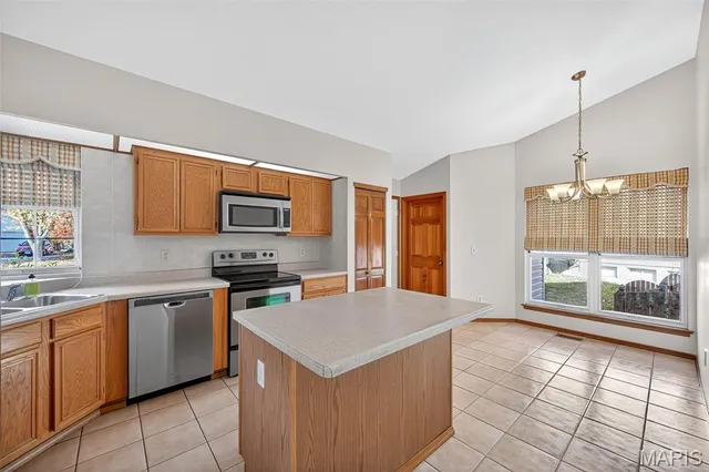 $370,000 | 790 Seven Hills Lane, St. Charles, MO 63304