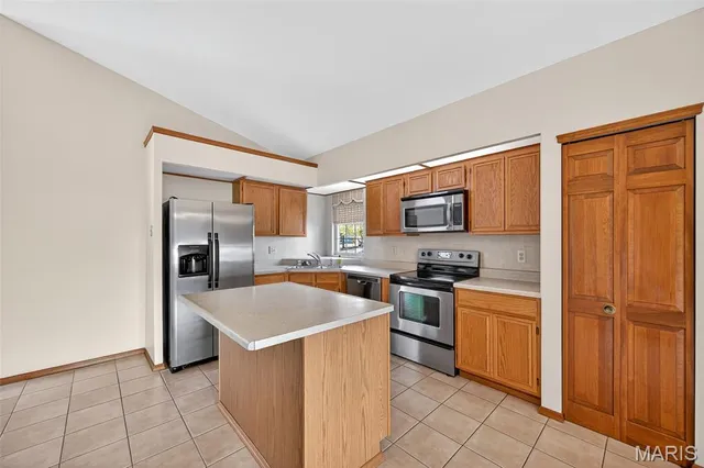 $370,000 | 790 Seven Hills Lane, St. Charles, MO 63304