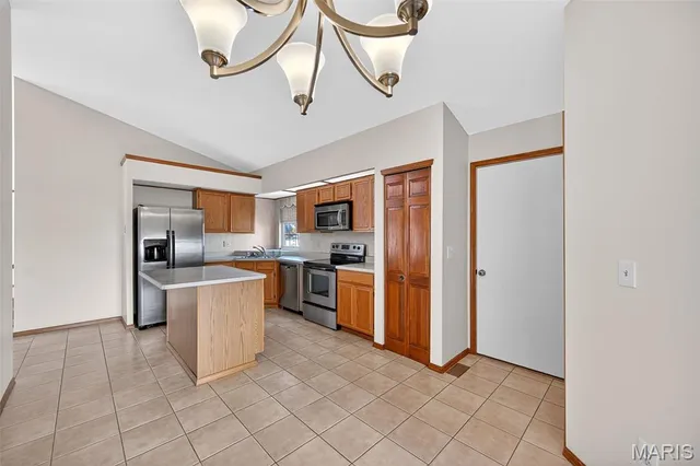 $370,000 | 790 Seven Hills Lane, St. Charles, MO 63304