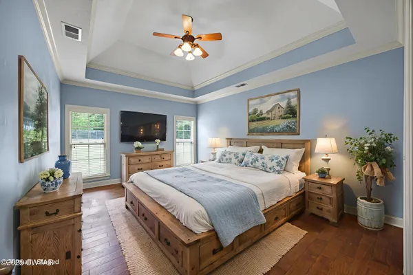 $449,900 | 344 Country Chase Drive, Jackson, TN 38305