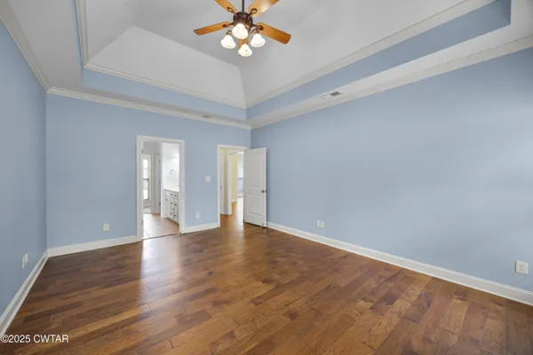 $449,900 | 344 Country Chase Drive, Jackson, TN 38305